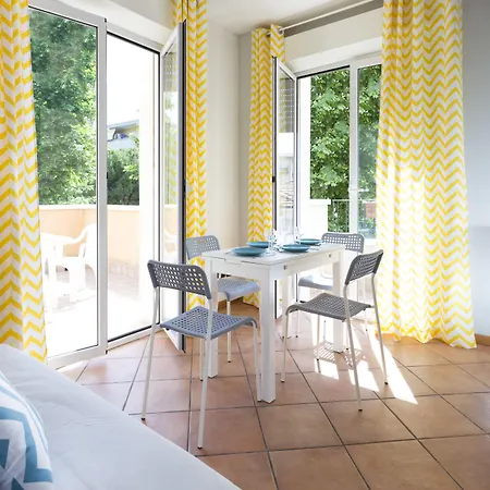 Lägenhetshotell Del Sole 4*